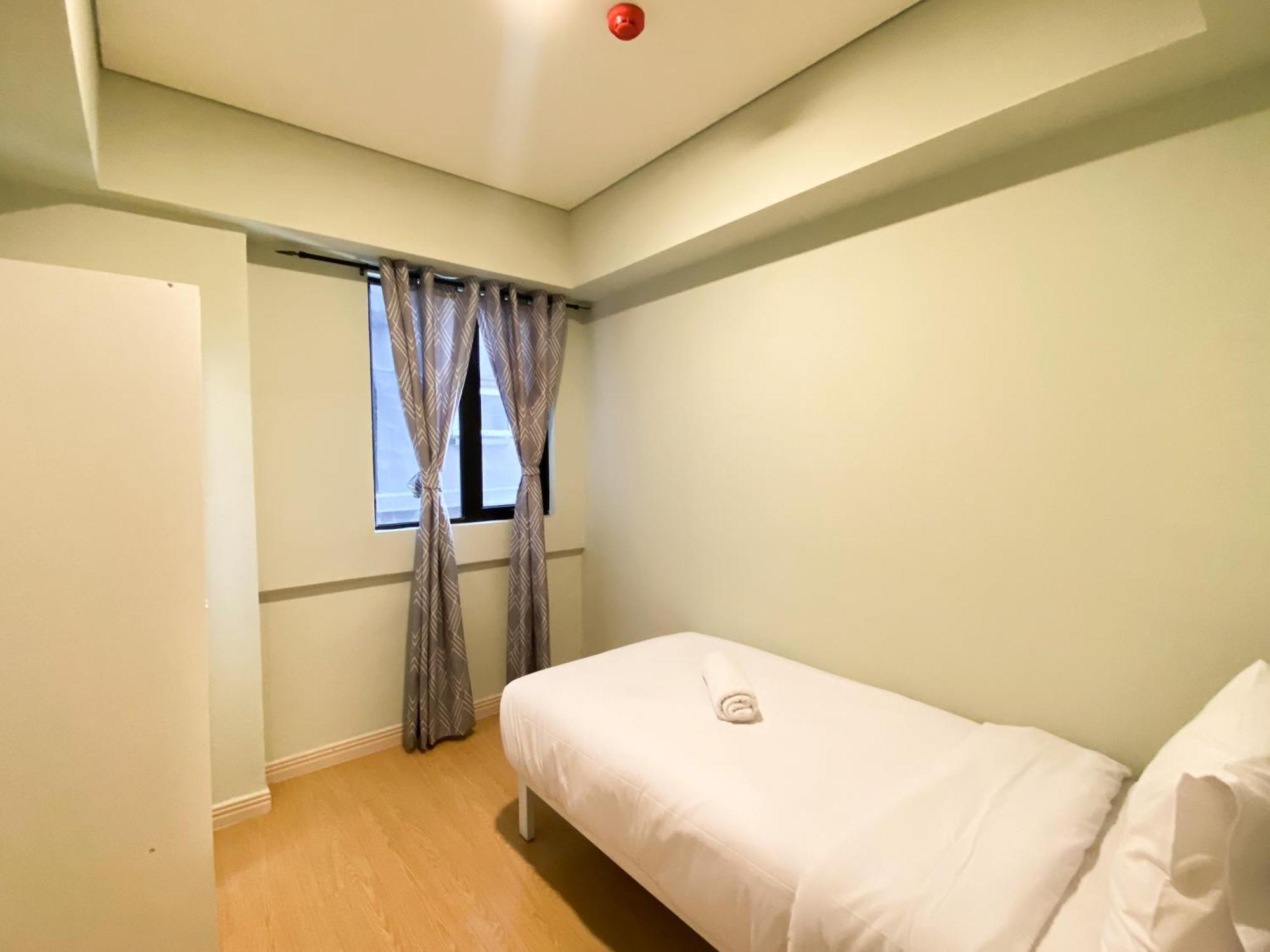 Comfort Stay And Simply 2Br At Meikarta Apartment By Travelio Cikarang Exterior foto